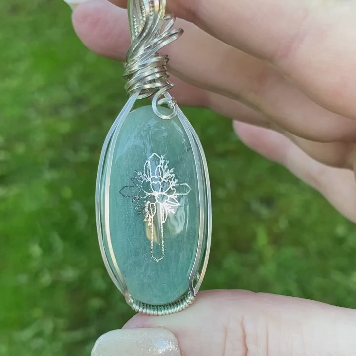 Video showcasing Heaven's Cross memorial necklace.